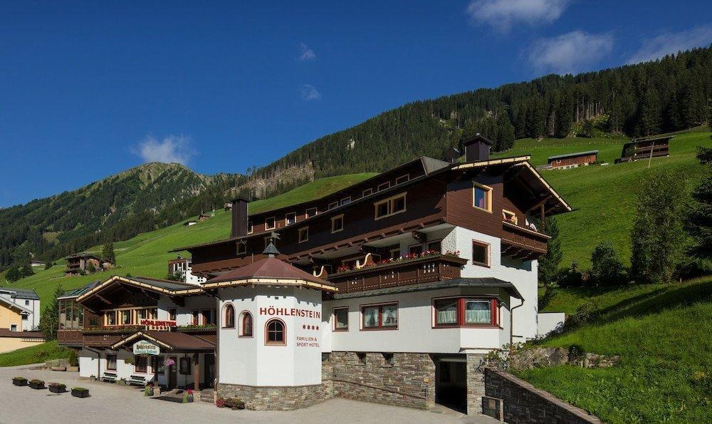 Hotel Hoehlenstein Тукс Екстер'єр фото
