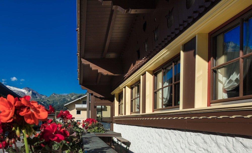 Hotel Hoehlenstein Тукс Екстер'єр фото