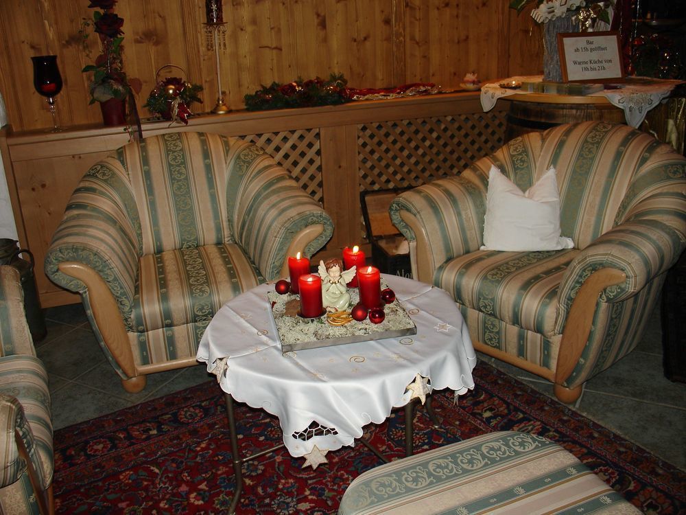 Hotel Hoehlenstein Тукс Екстер'єр фото
